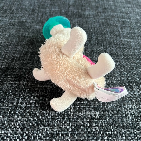 Wubbanub Llama Pacifier - Picture 3 of 3